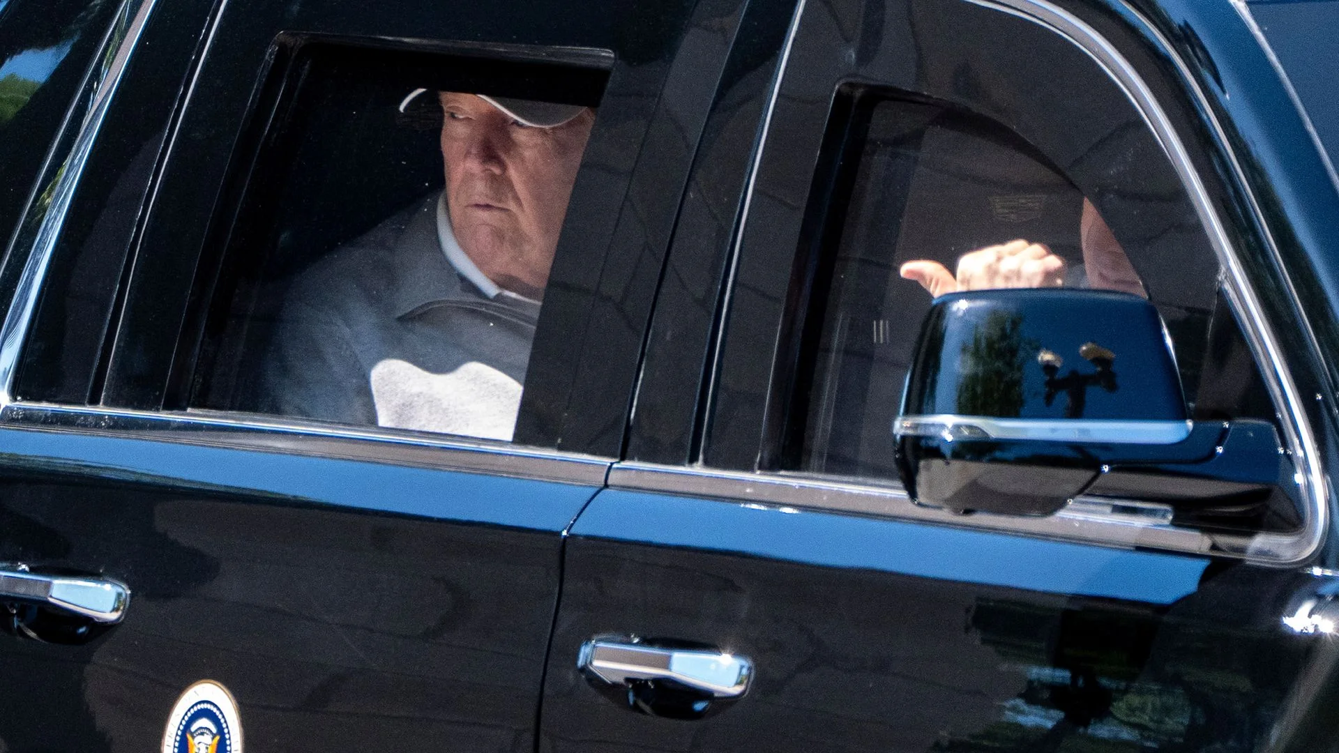 Trump makes Elvis claim as he floats 'major speech' after artists pull out of concerts