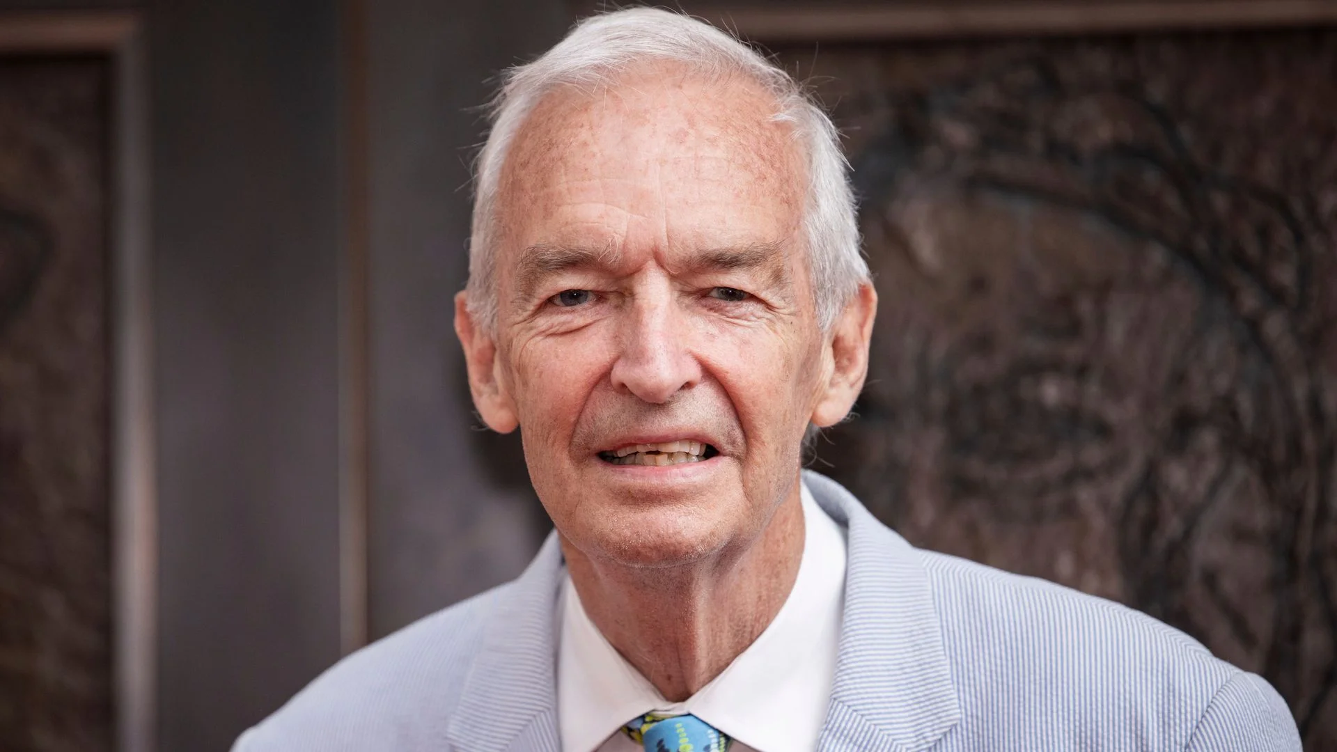 Former Channel 4 News presenter Jon Snow reveals Alzheimer's disease diagnosis