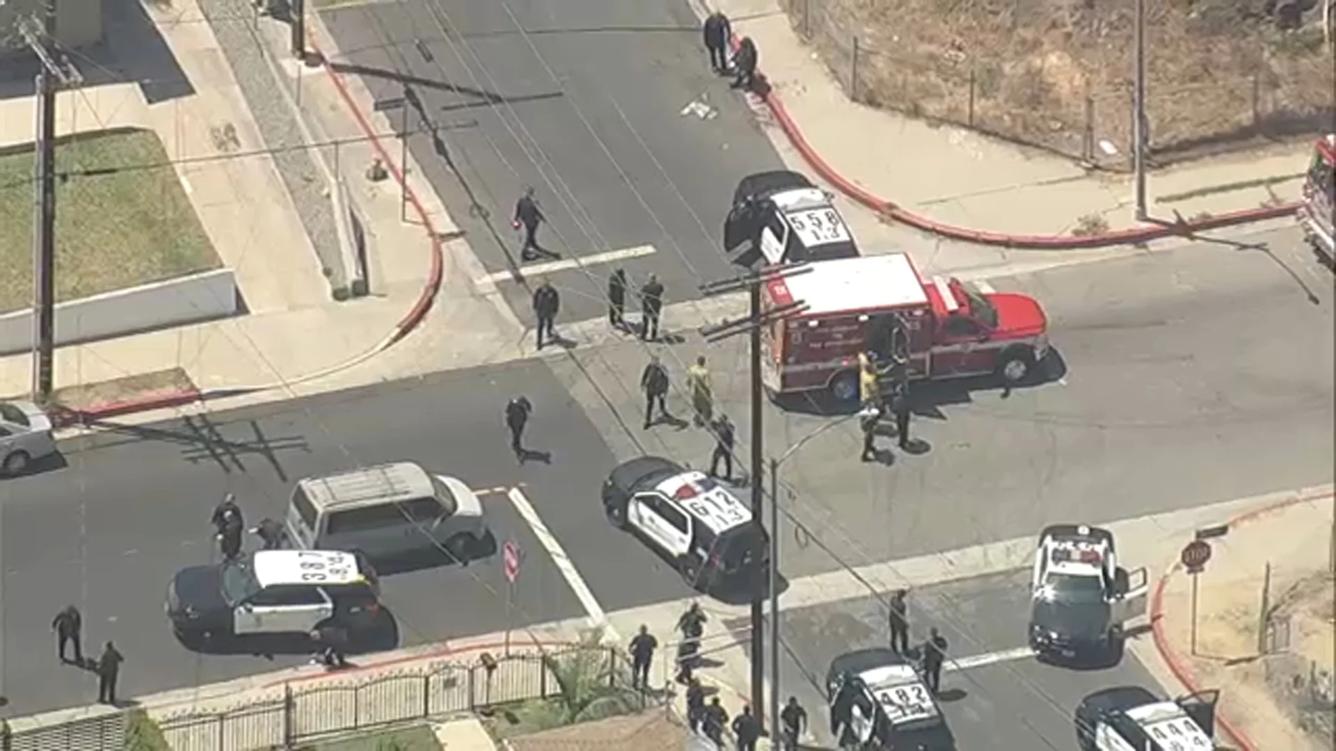 Suspect shot by police, officer hit in bulletproof vest at end of chase in Boyle Heights, LAPD says