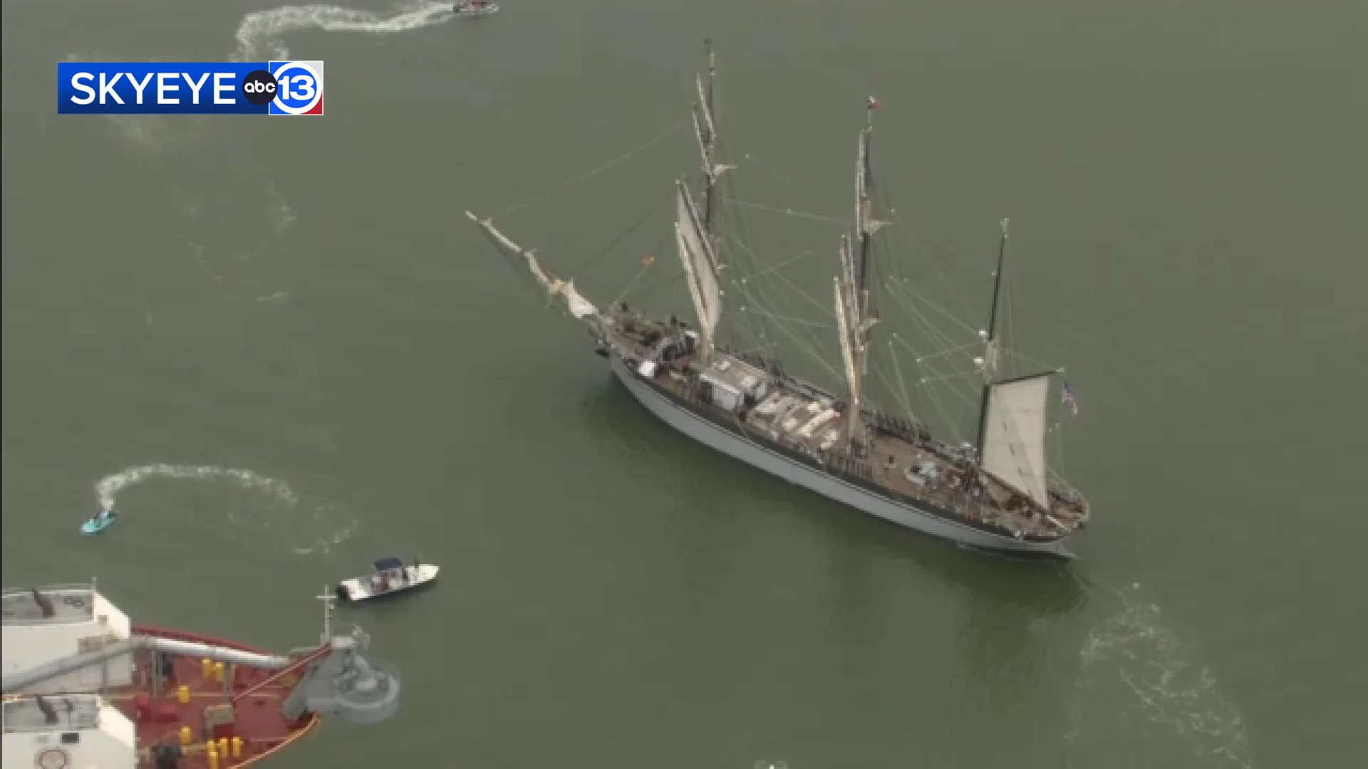 Historic ship sets off from Galveston to New York for event celebrating America's 250th anniversary