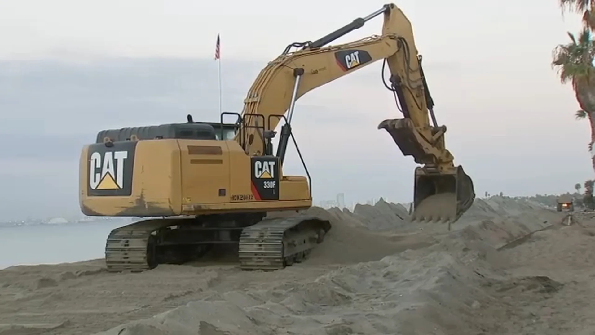 Long Beach shores up peninsula, begins bringing in more sand ahead of rain and king tides