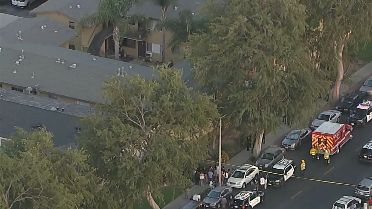 Man, twin 10-year-old boys dead in apparent murder-suicide in Canoga Park, police say