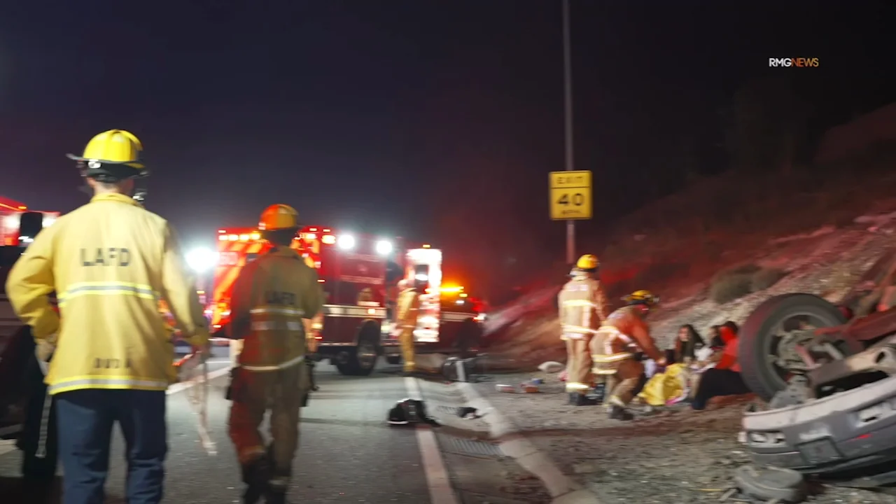 10 injured, including children, in SUV rollover crash on 5 Freeway in Sun Valley