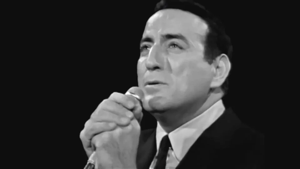 Tony Bennett - I Left My Heart In San Francisco