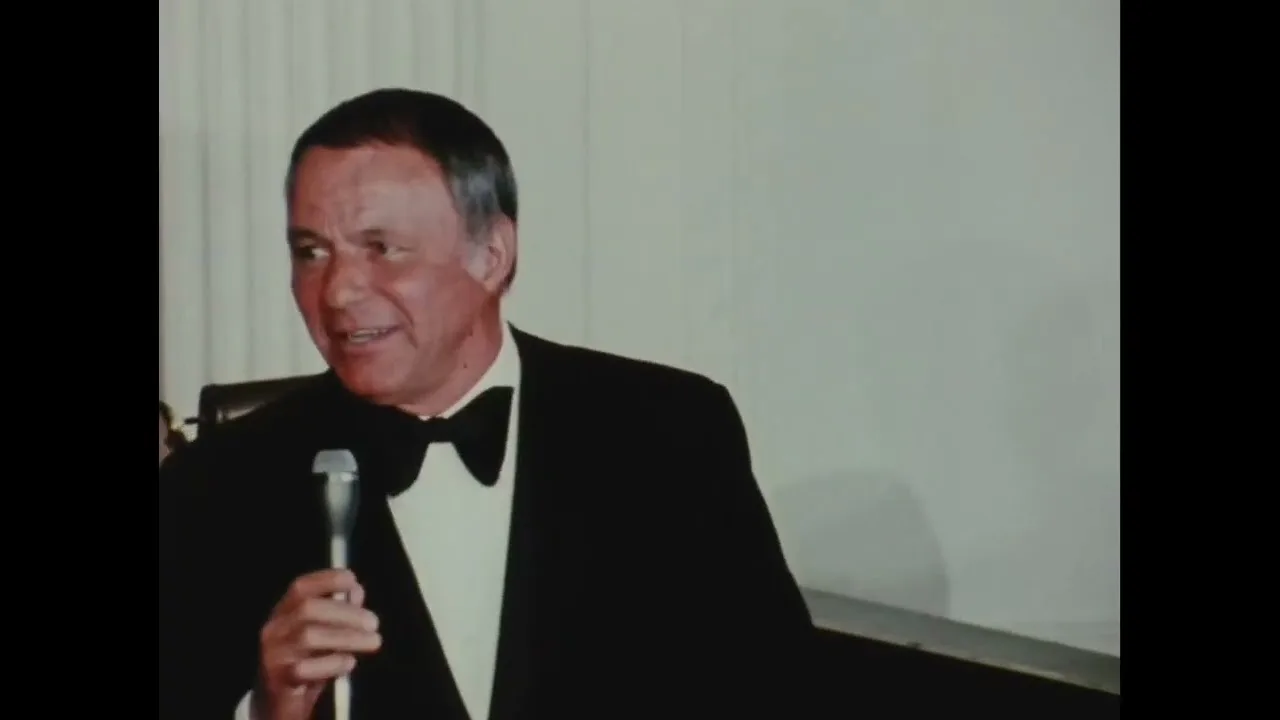 Frank Sinatra- You Make Me Feel So Young