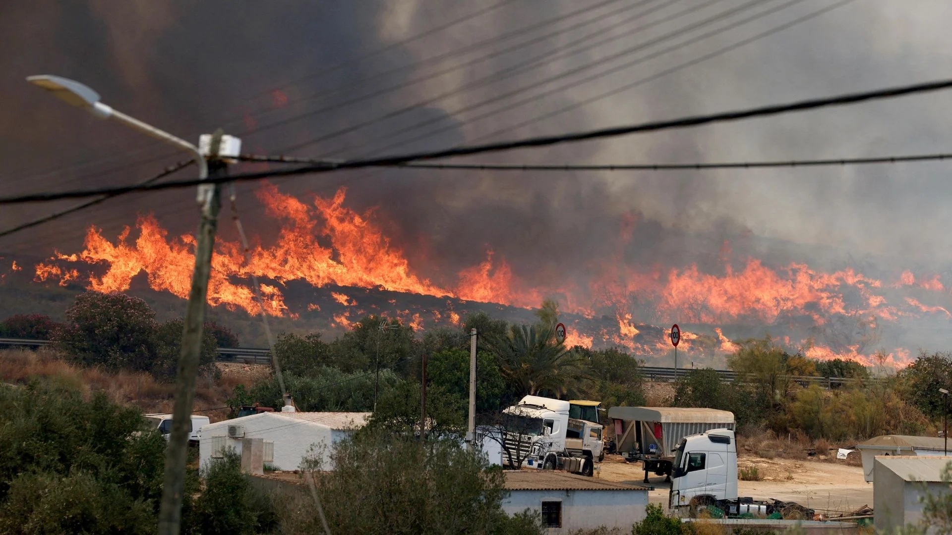 Woman pleads for help over parents missing after Spanish wildfire