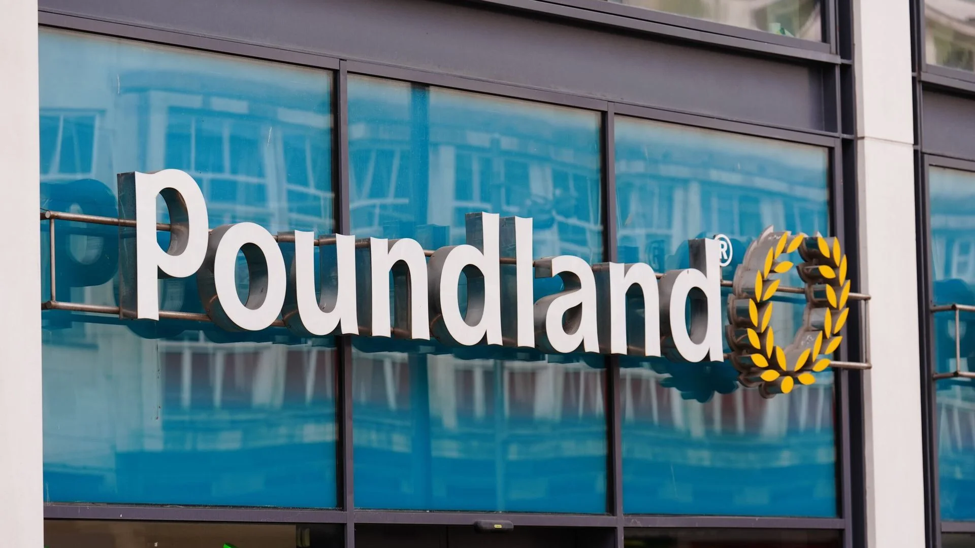 Irish property group in talks about rescue deal for Poundland