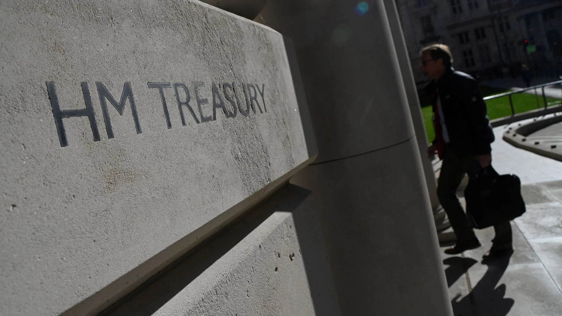 Former Goldman chief Sherwood leaves Britain amid tax hike fears