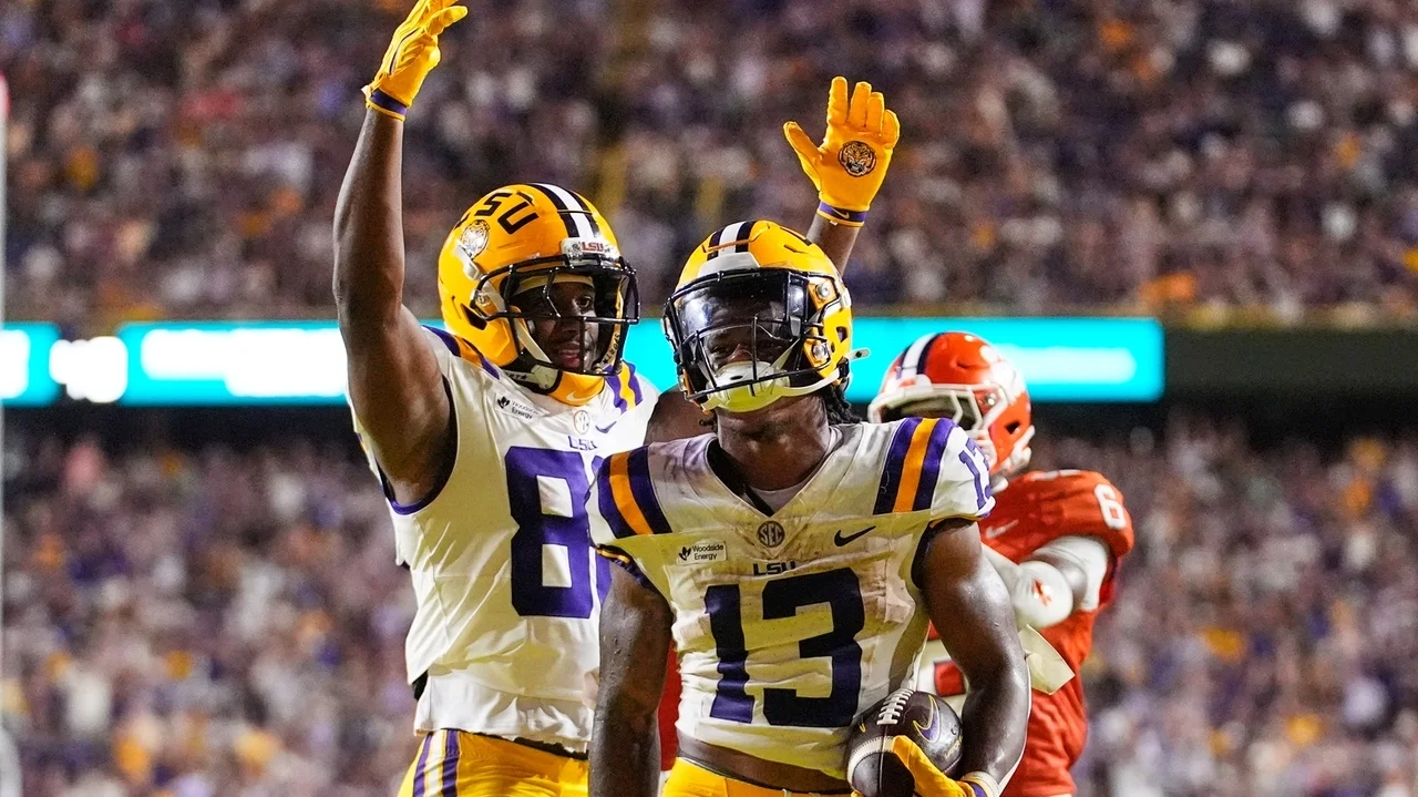 Lane Kiffin challenges his No. 8 LSU Tigers to approach Louisiana Tech the same way it did Clemson
