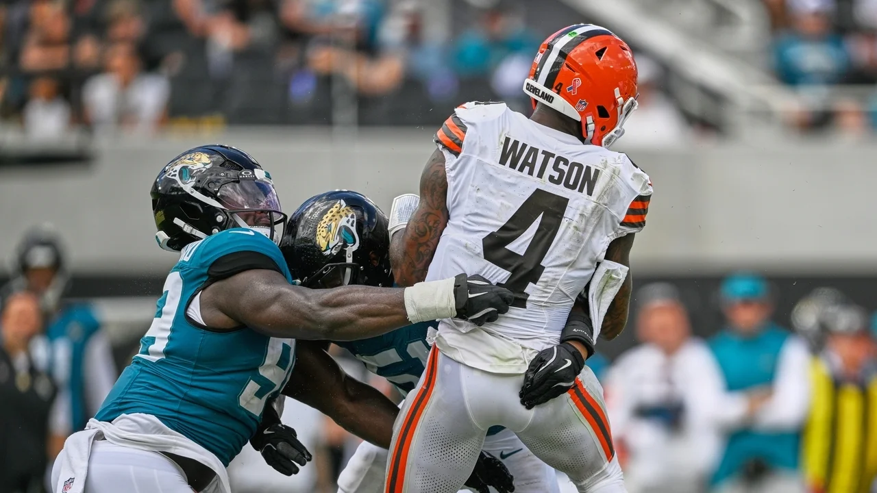 Todd Monken stands by Deshaun Watson after his performance in Browns' opening loss sparks fan outcry