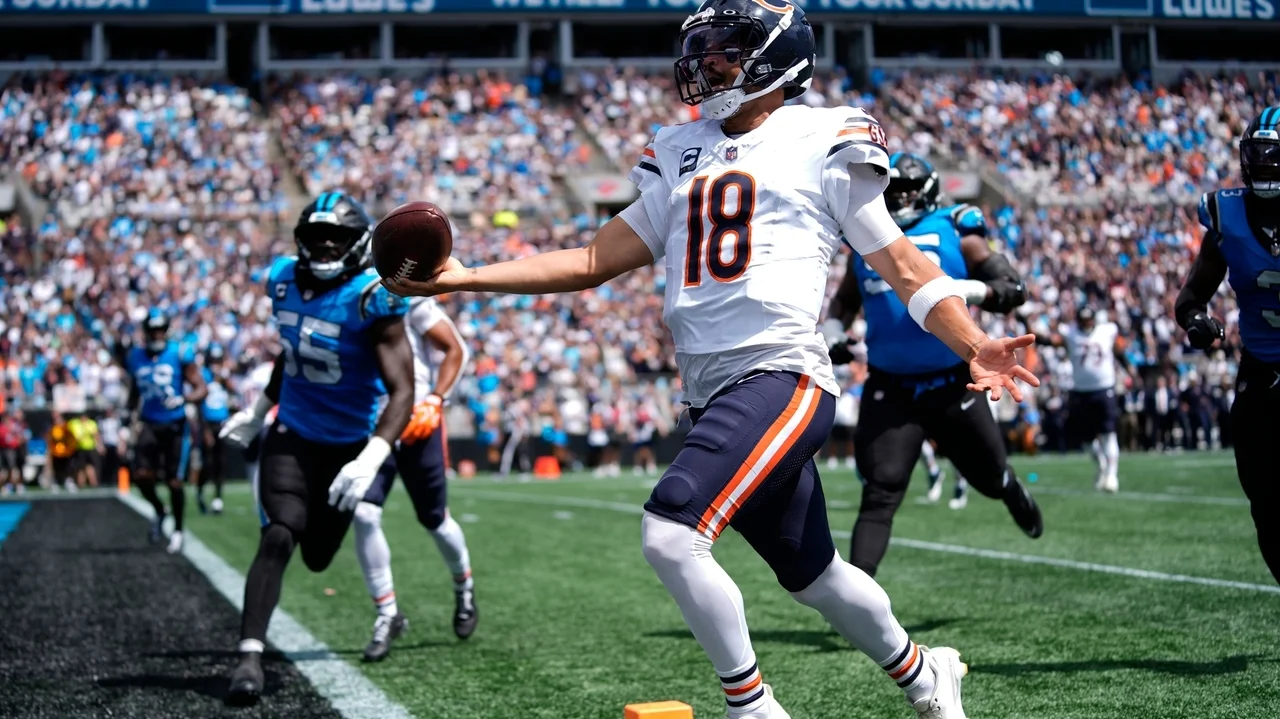 Bears score 59 points in opening win despite quiet days for a couple of Williams' top targets