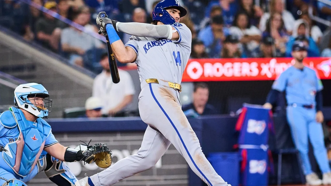 Caglianone goes 5 for 6 with HR, 6 RBIs to power the Royals past the Blue Jays 13-2