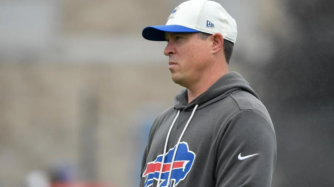 Jim Leonhard bringing aggressive approach in transforming the Buffalo Bills defense