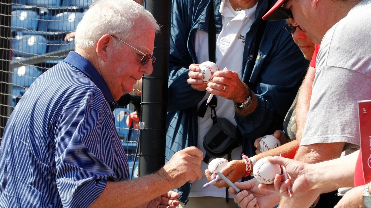Bill Giles, longtime Philadelphia Phillies owner and executive, dies at 92