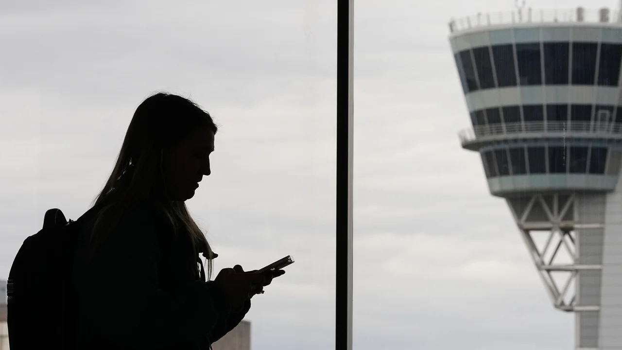 New York airport operations resume after disruptions across US Northeast due to technical problems