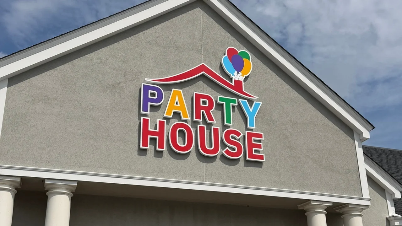 Party House opening in former Party City in Patchogue