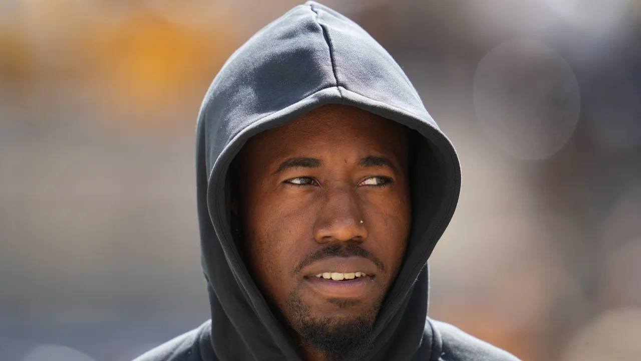 Joey Porter Jr. active for Cowboys days after trade, eyeing first action of season