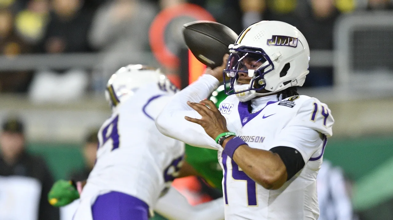 UCF QB Alonza Barnett III out with hamstring injury