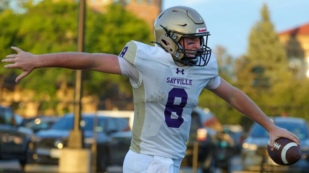 Long Island high school football roundup from Week 3 of the season