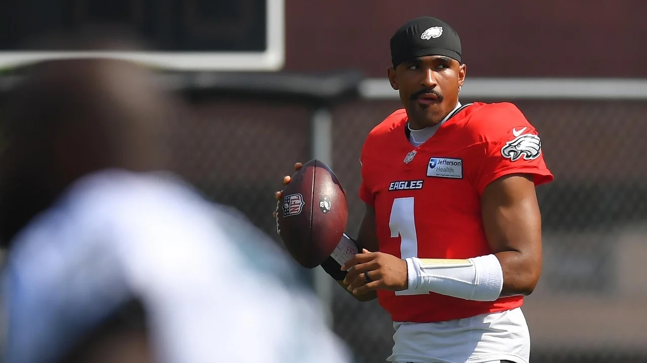 Jalen Hurts is used to change with the Eagles. Does he have much to prove against the Commanders?