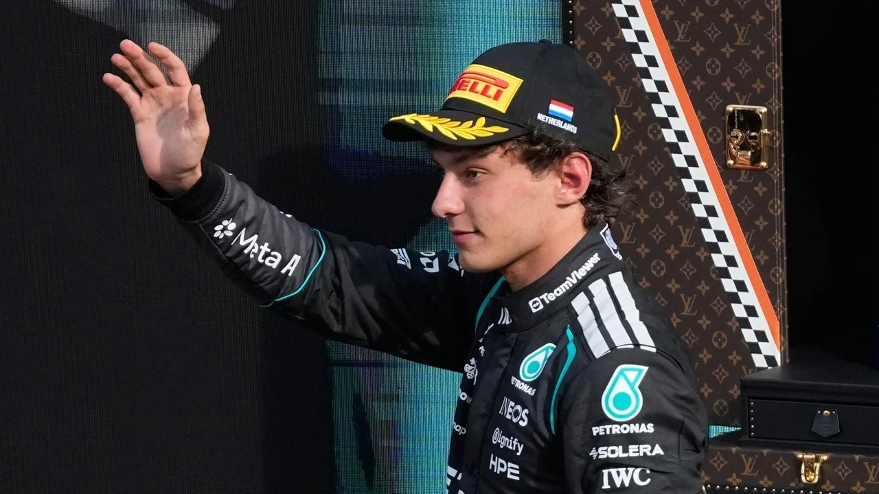 Mercedes boss Toto Wolff defends ordering Russell to let Antonelli by