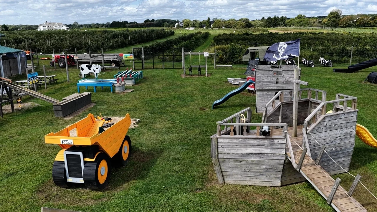 Out East: Seven Ponds Orchard