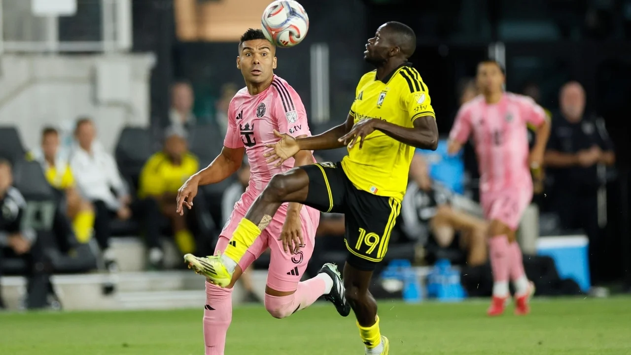 Jamal Thiaré scores in 9th minute of stoppage time, Crew beats Inter Miami and Leo Messi 2-1
