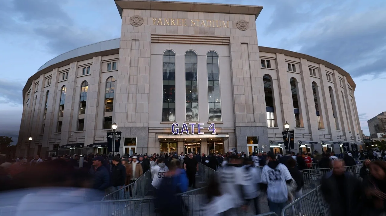 Yankee Stadium cooling tower positive for Legionnaires' disease, city health department says
