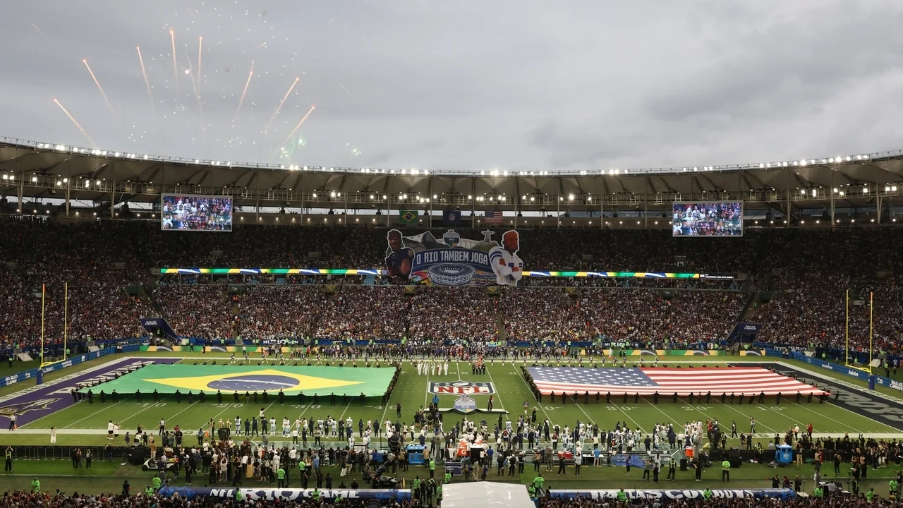 Field at Maracana Stadium in Rio holds up fine for Ravens-Cowboys after concerns about turf quality