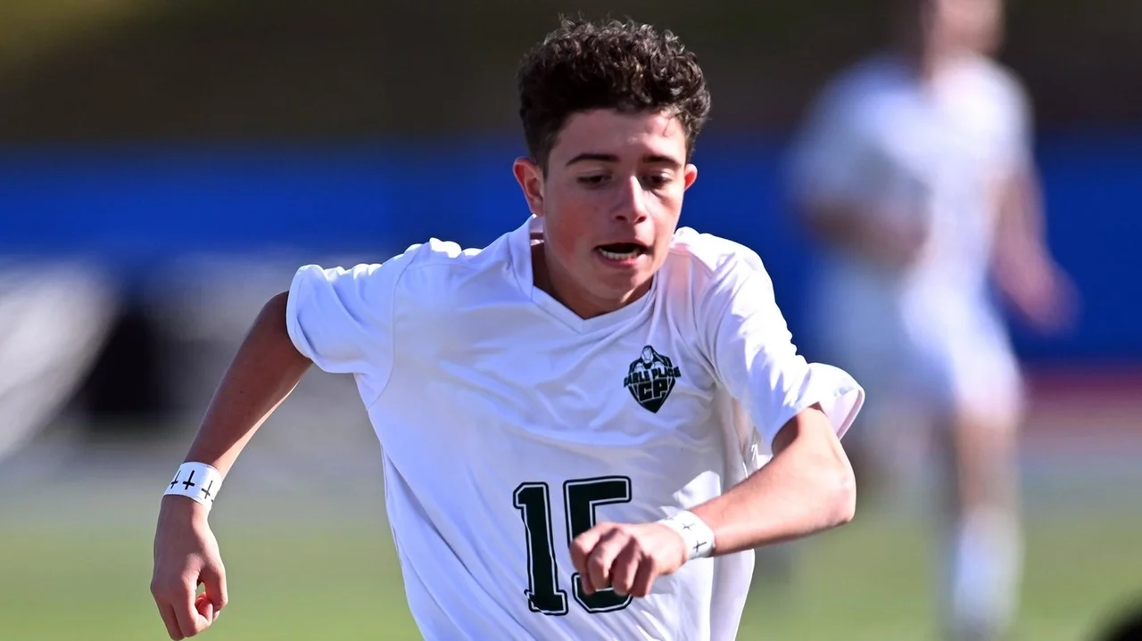 High school roundup: Boys and girls volleyball, boys and girls soccer, girls golf and field hockey r