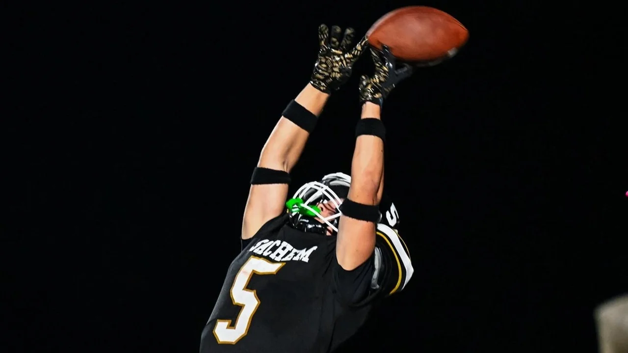 Photos: Suffolk Division I football