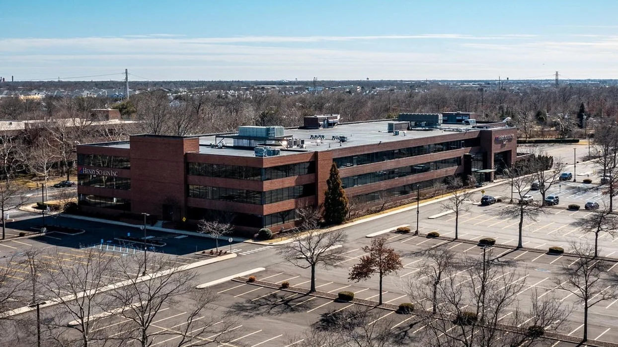 B2K Development to redevelop former Henry Schein office building within Melville Town Center distric
