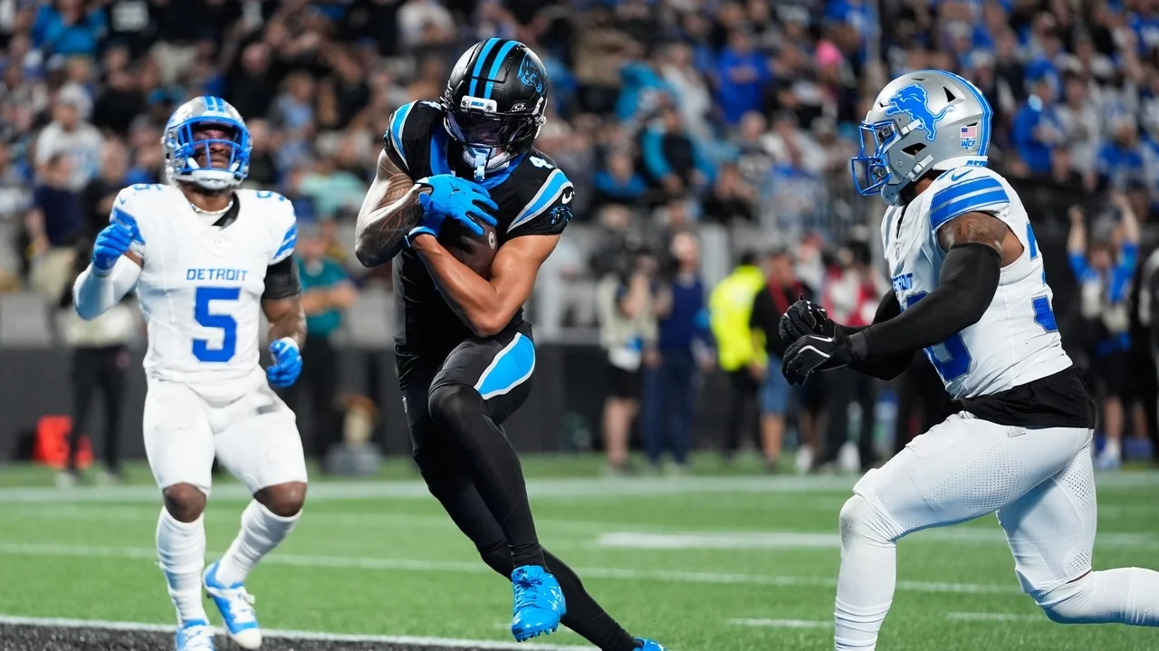 Panthers torch secondary as Detroit defense falters again in 32-26 loss