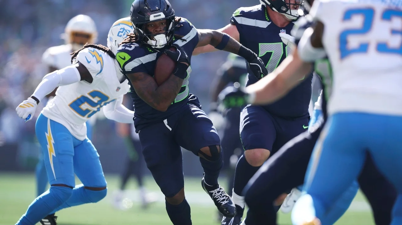 Emanuel Wilson sparks Seahawks past Chargers 30-23, handing Los Angeles a fourth straight loss
