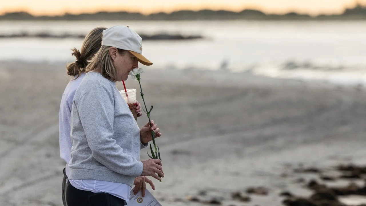 Long Islanders gather at Point Lookout for annual 9/11 sunrise ceremony