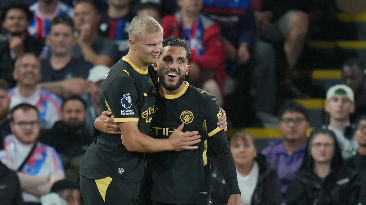 Man City overrun Palace to stay perfect in the Premier League