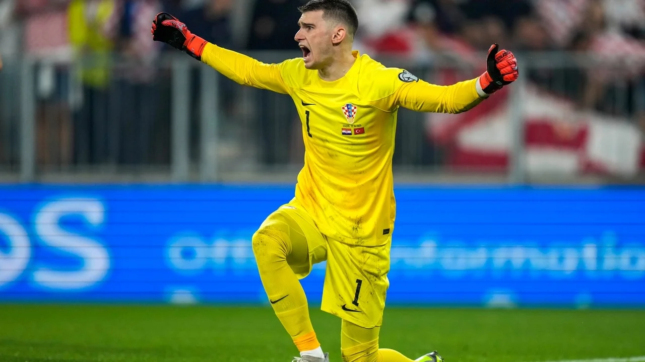 Barcelona signs Croatia goalkeeper Dominik Livakovic from Fenerbahce
