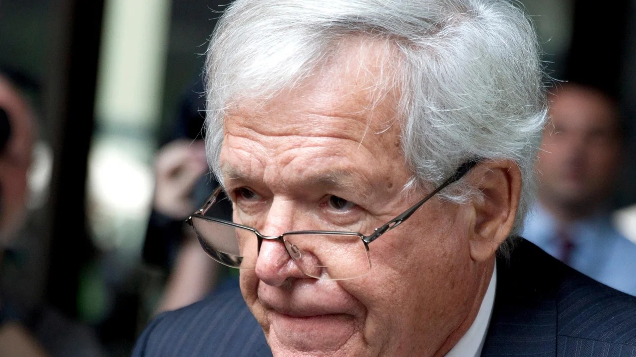 Dennis Hastert, longtime Republican House speaker who went to prison, dies at age 84