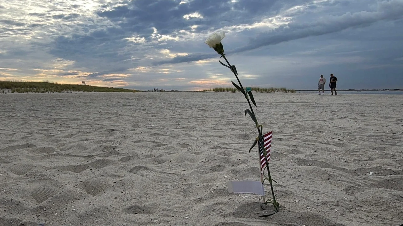 Live updates: Sept. 11 victims remembered 25 years after attacks