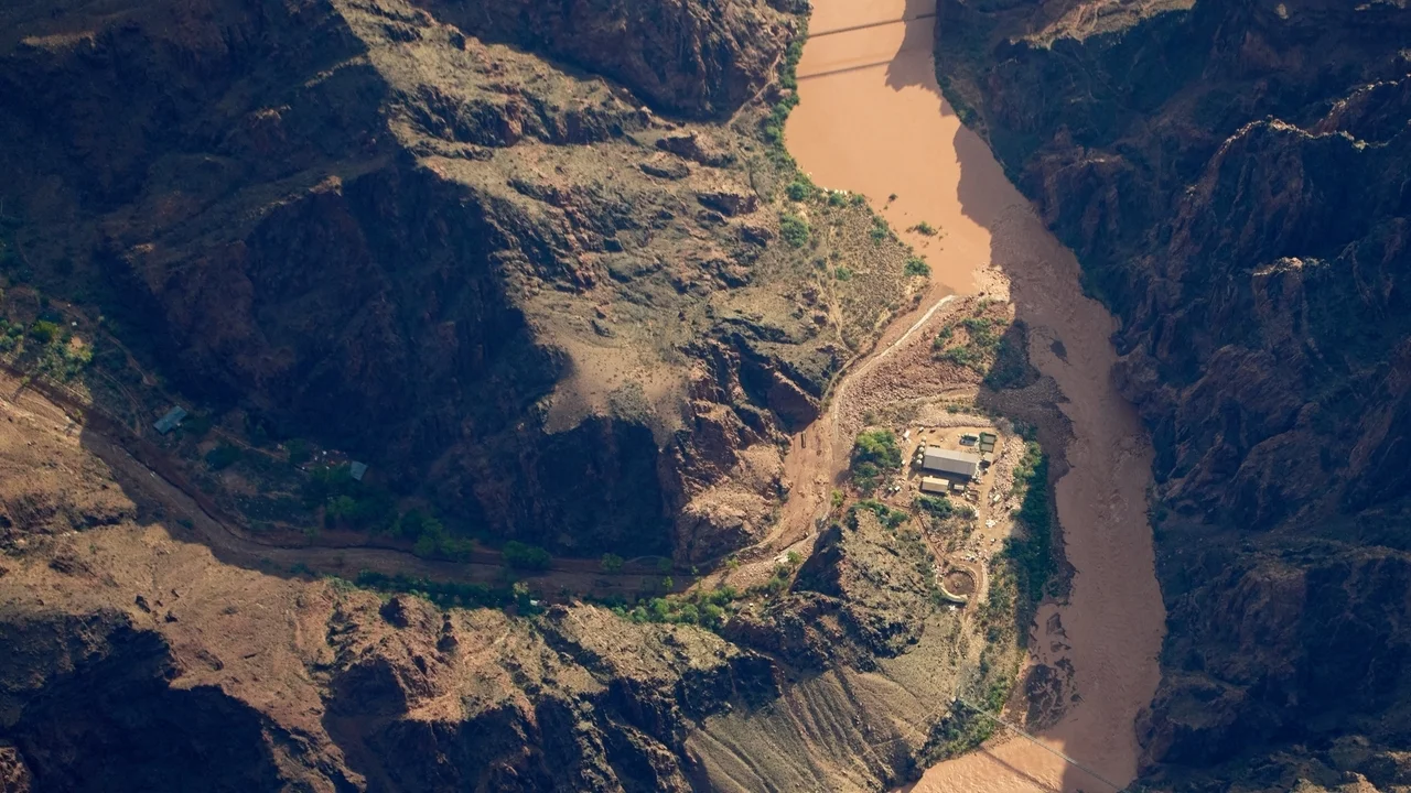 Hikers describe intense rain and wind before floodwaters ravage Grand Canyon