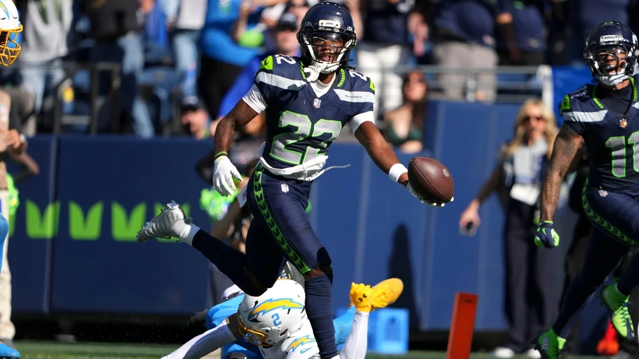 The Seattle Seahawks' run game gets going, despite Jadarian Price's absence