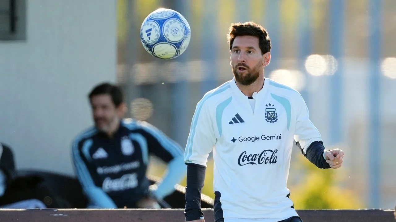 Lionel Messi prepares for his final match for Argentina