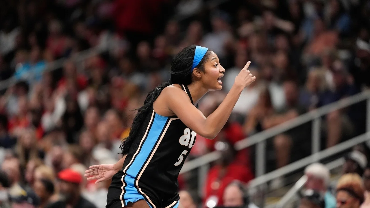 Angel Reese breaks WNBA single-game and season rebounding records as Dream beat Sparks 78-71