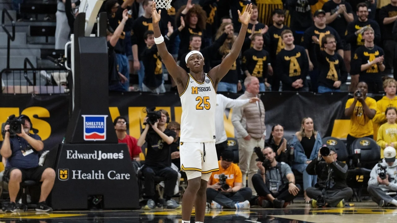 Former Missouri, Duke starting forward Mark Mitchell transfers to Kentucky for disputed 5th season