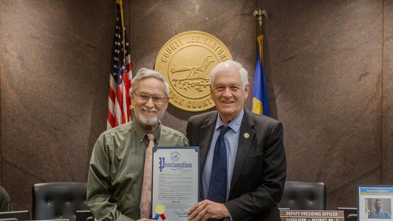 Mount Sinai teacher honored as Champion of Diversity