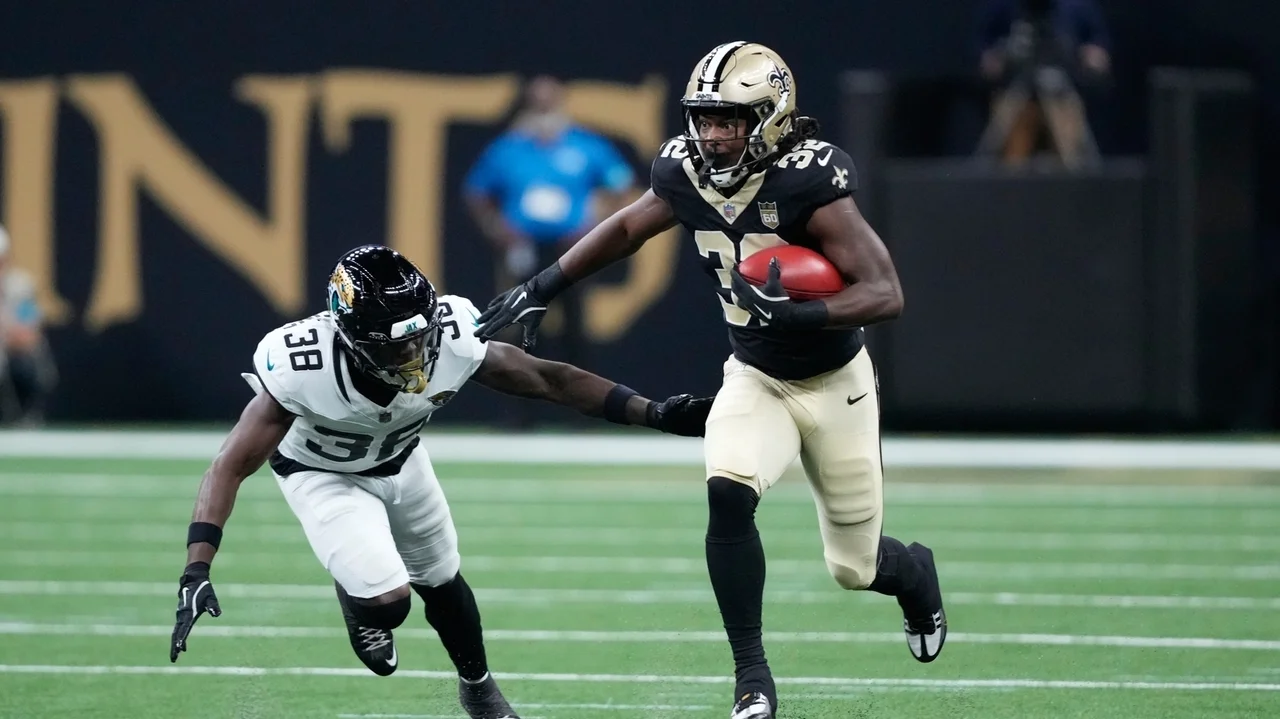 Saints place running back Ty Chandler and tight end Moliki Matavao on injured reserve