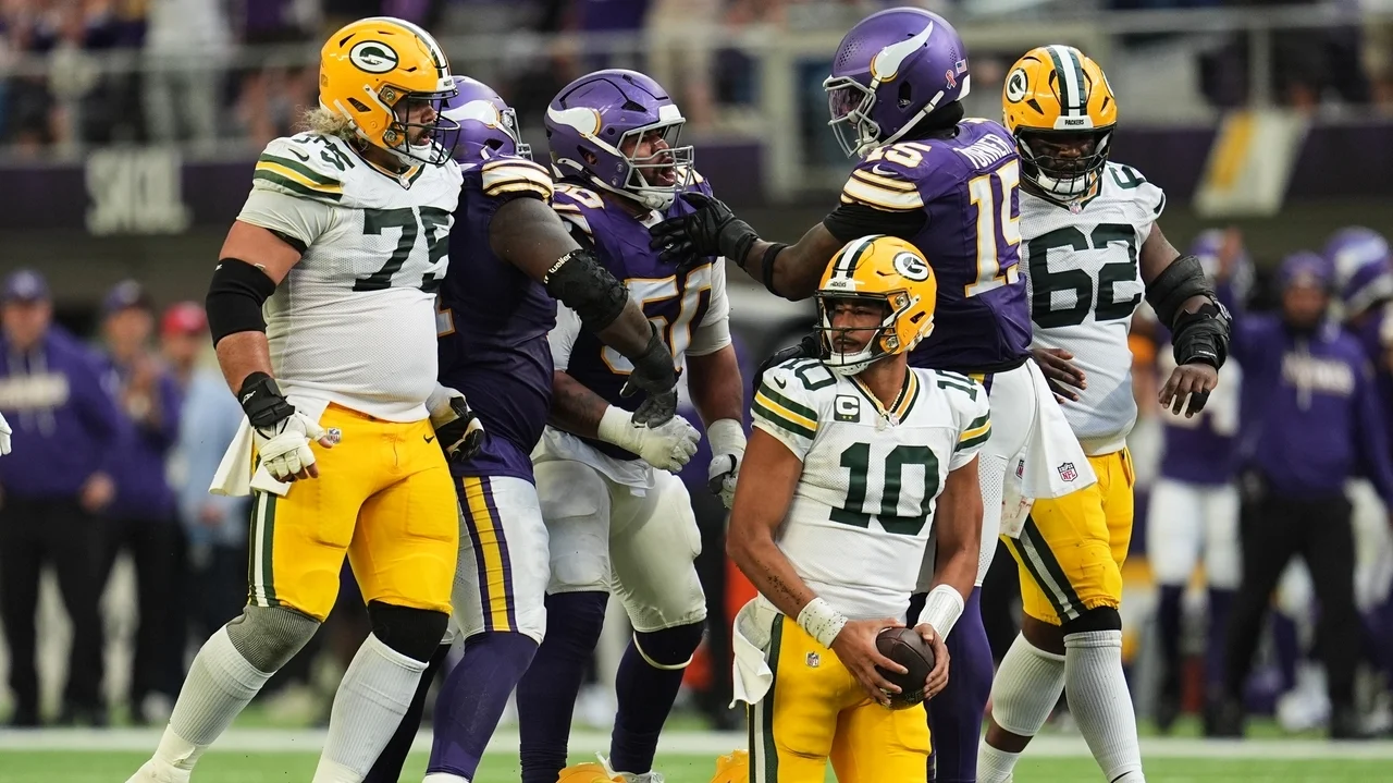 Packers seeking answers on offensive line after failing to protect Love in season-opening collapse