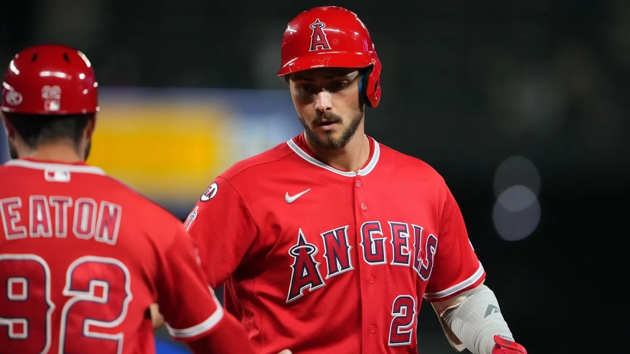Christian Moore and Bryce Teodosio rally Angels past Mariners 6-4