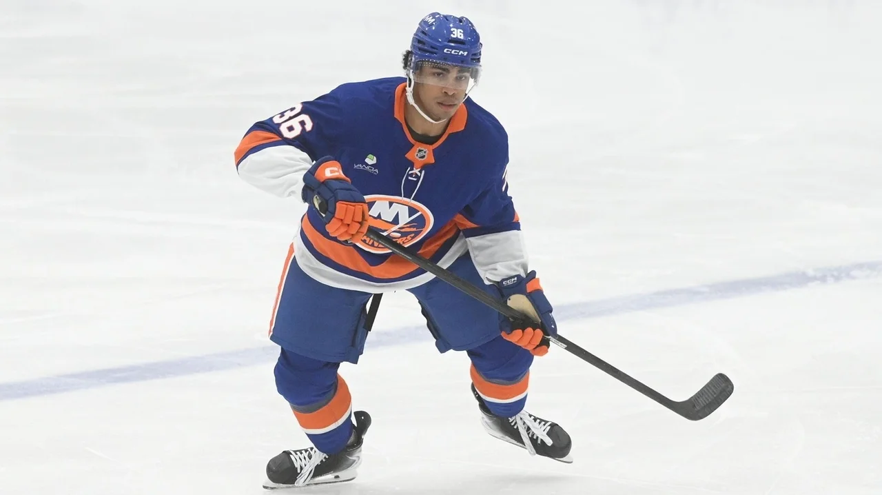 Which Islanders defensemen are playing together? Stay tuned