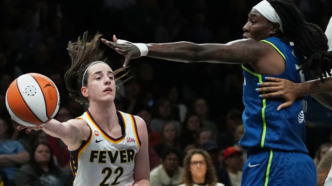 Lynx flex their top-seed muscle without Miles, push Clark and the Fever to 6th for the WNBA playoffs